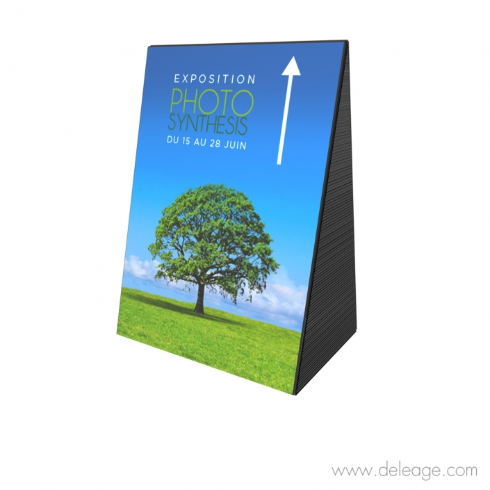 Totem-exterieur-pyramide-1.5 Totem exterieur pyramide 1.5
