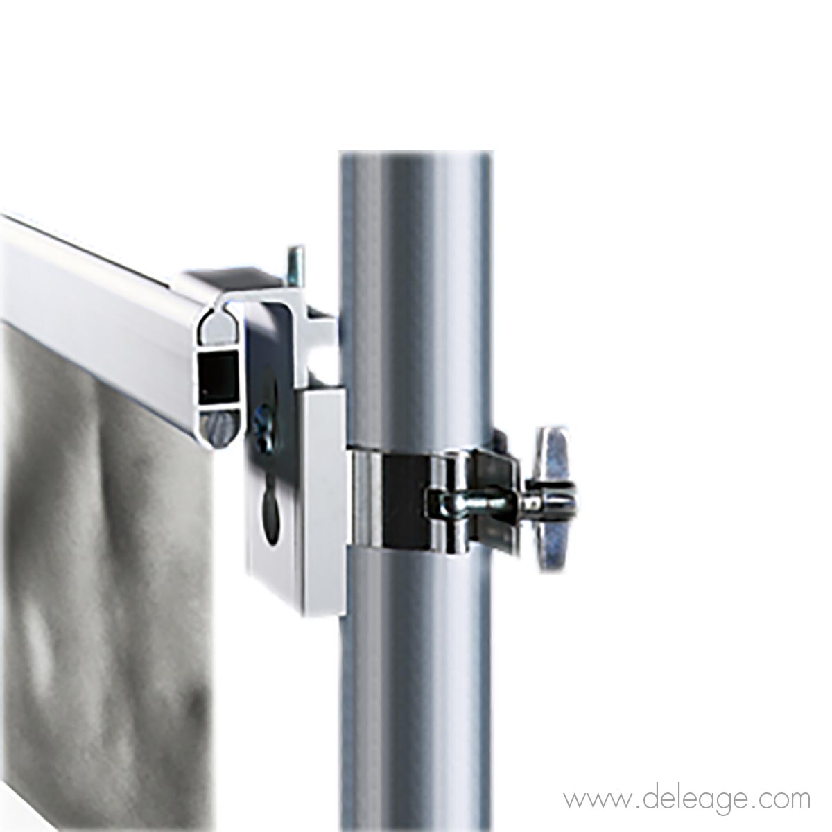 attache-pour-tube2_1021 Attache pour tube2