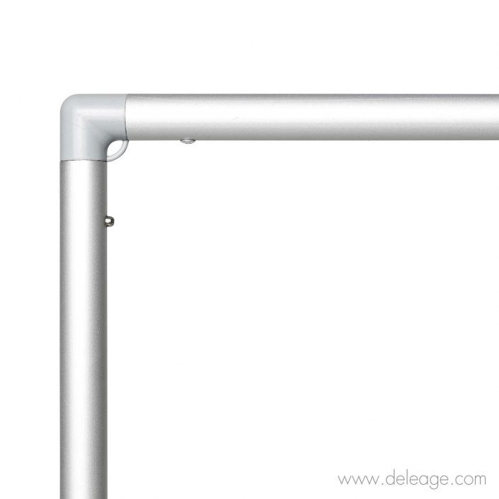 Totem tissu barres angle