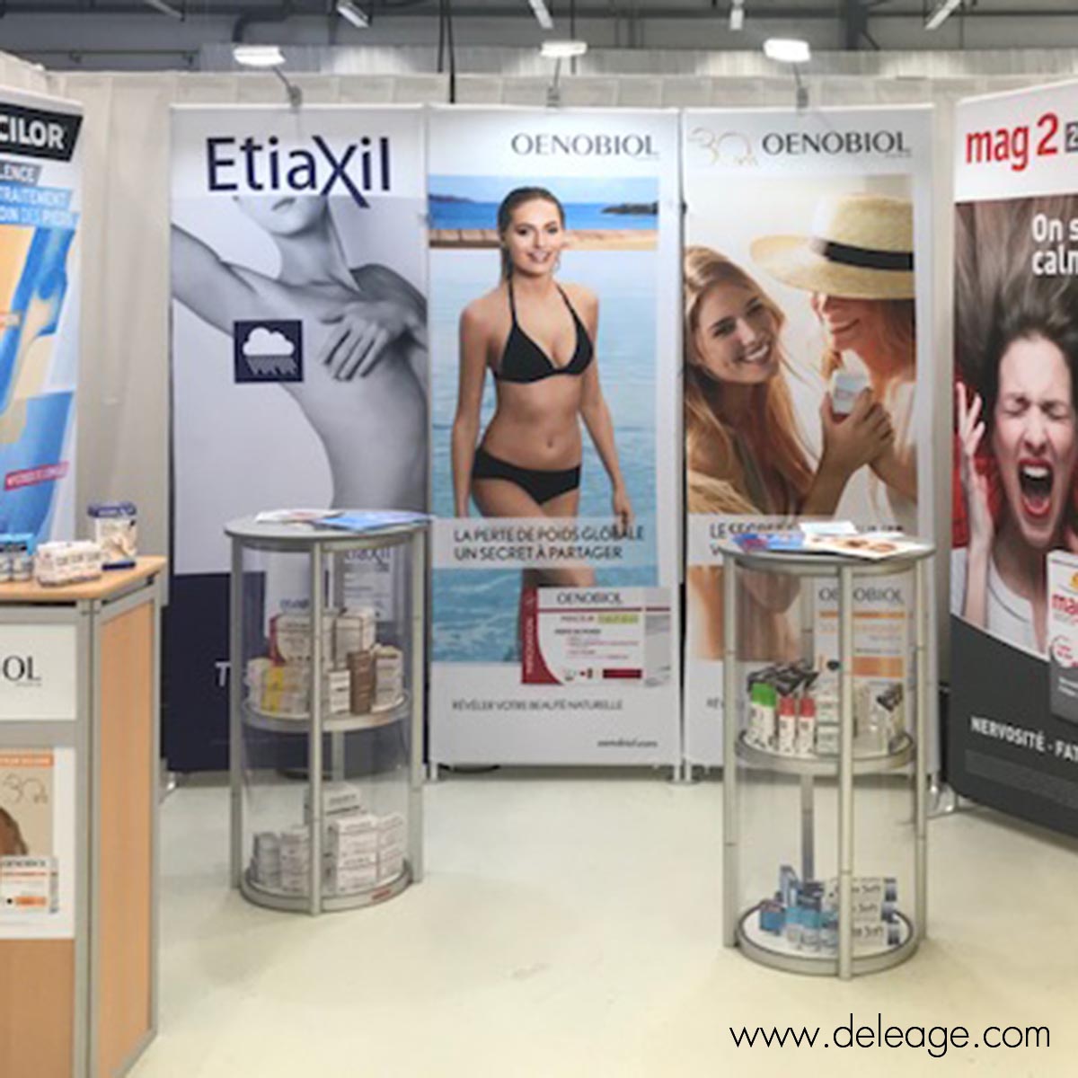comptoir-vitrine-pliable-1 Comptoir vitrine pliable
