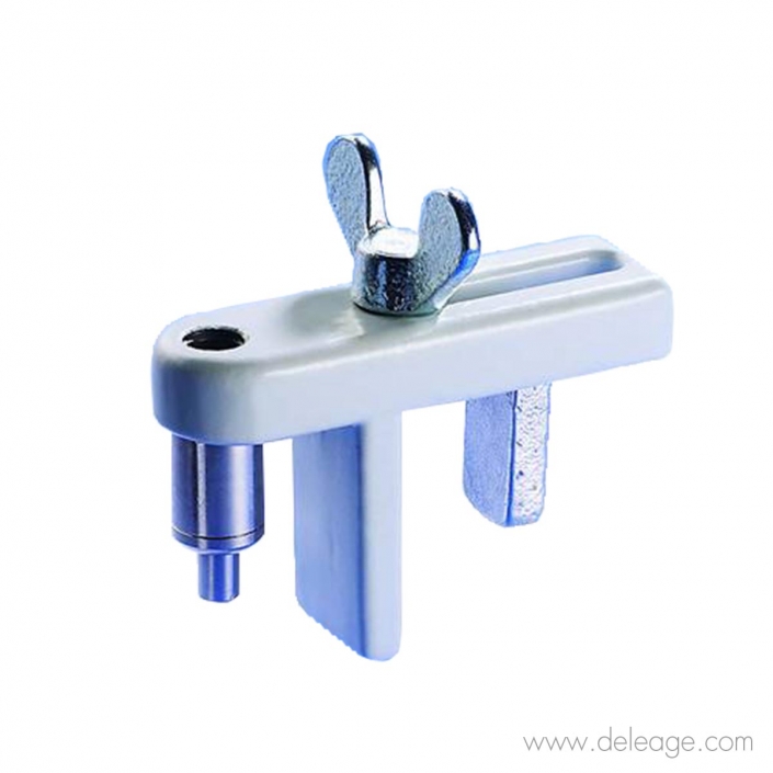 attache-cloison-2 Attache cloison