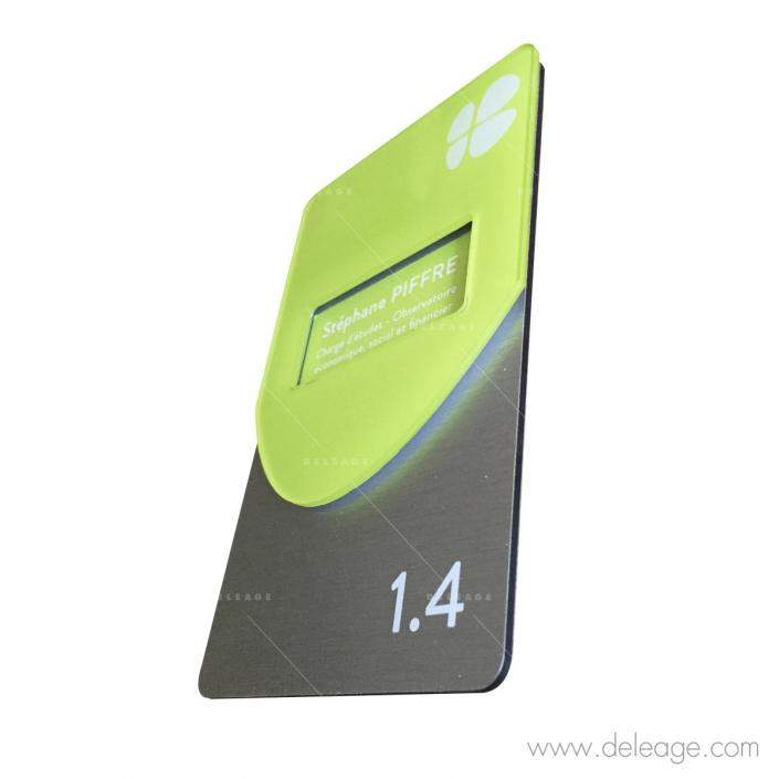 plaque-de-porte-plexi-et-alu-brossé-1 Plaque de porte plexi et alu brosse — Plaque de porte FIXATION MAGNÉTIQUE actualisable