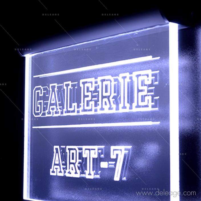 plaque-plexi-tangentiel-14 Plaque plexi tangentiel — Eclairage tangentiel PLAQUE PLEXI LUMINEUSE fixation murale (vue 14)