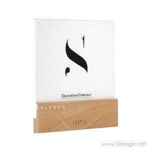 Plaque signaltique bois braille 2 1030x1030 — Plaque de porte BOIS EN BRAILLE actualisable