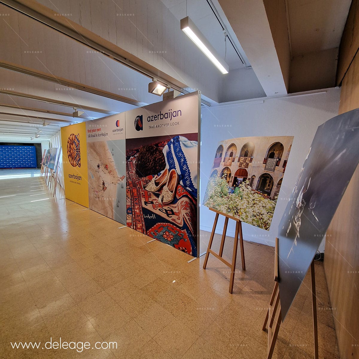 location-chevalet-bois-naturel Location chevalet bois naturel — Location CHEVALET BOIS180 cm pour tableau