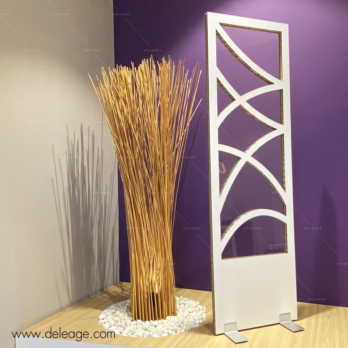 totem-carton-déco-transparent-pieds-aluminium-2 Mobilier en carton CLOISON SÉPARATRICE Claustra