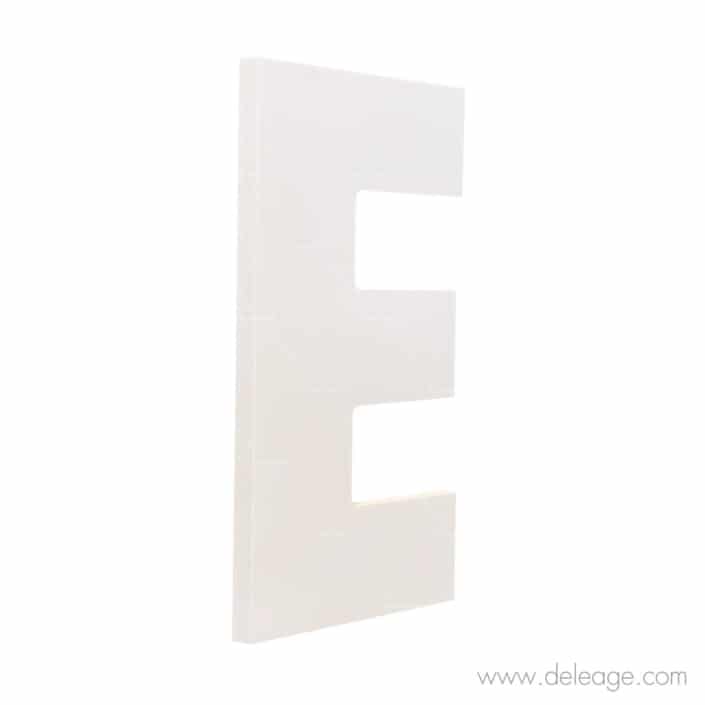 pvc-blanc-10mm-d PVC blanc 10mm d — Lettre et logo PVC