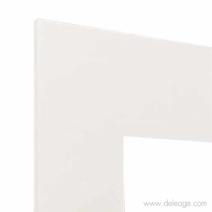 pvc-blanc-3mm-dZ PVC blanc 3mm dZ — Lettre et logo PVC