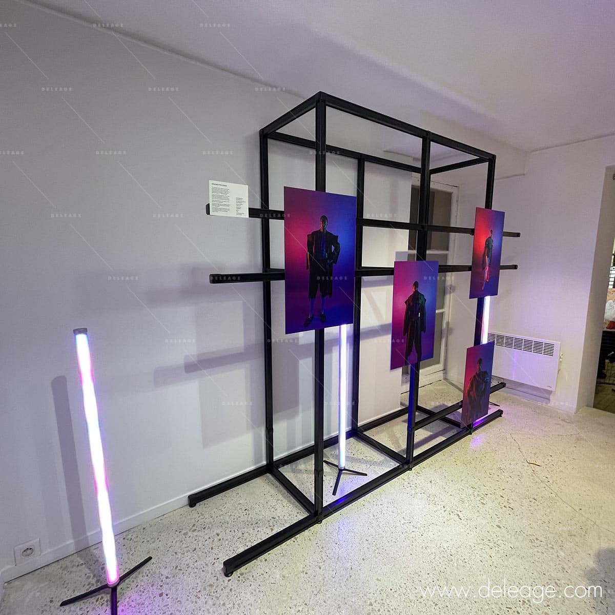 structure-modulaire-design-d'expo Structure modulaire design d'expo — Profilé alu GAMME T3 DECO noir droit