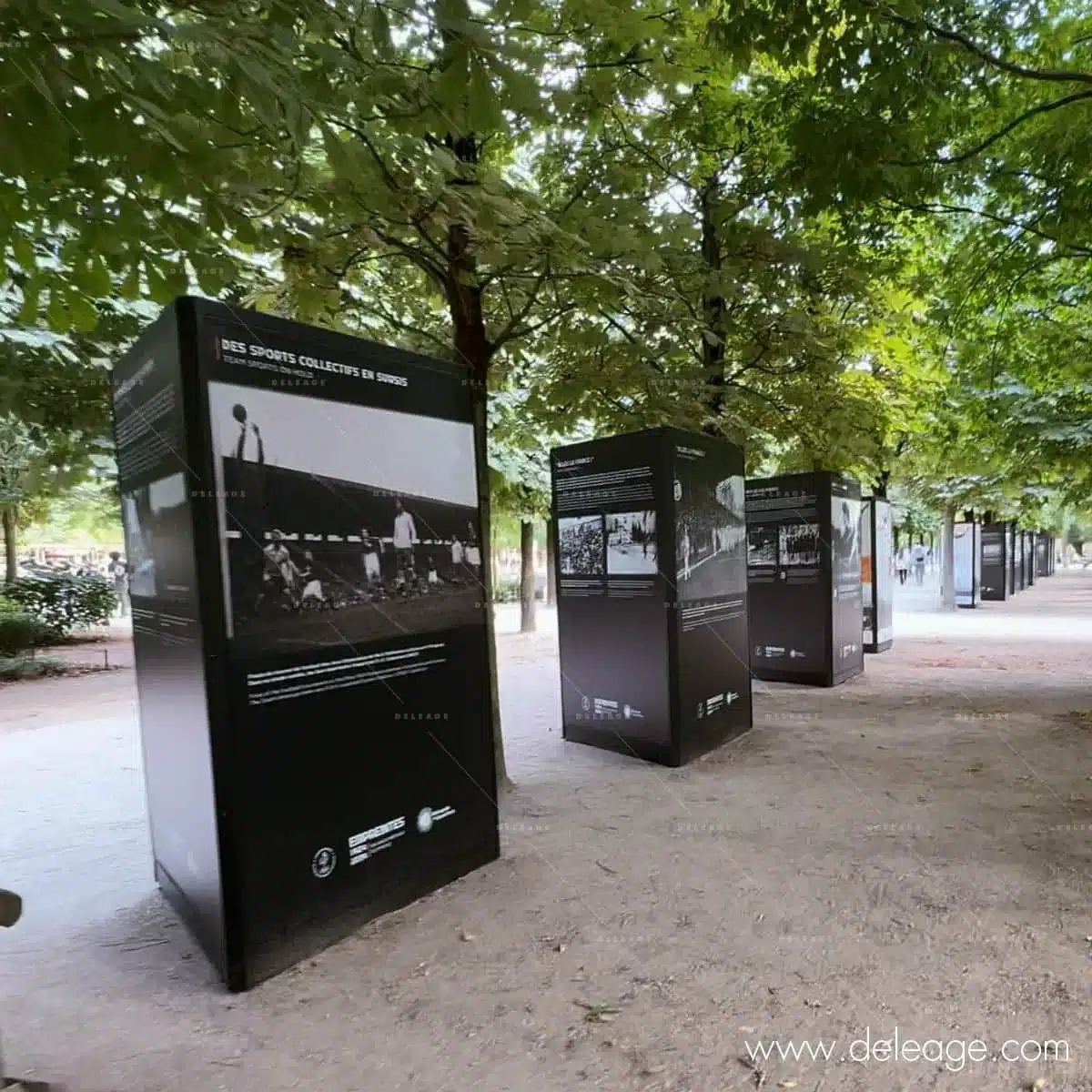 tour-dexpo-photo-avec-lest-copie Tour d'expo photo avec lest — Location TOTEM EXTERIEUR Tripode renforcé
