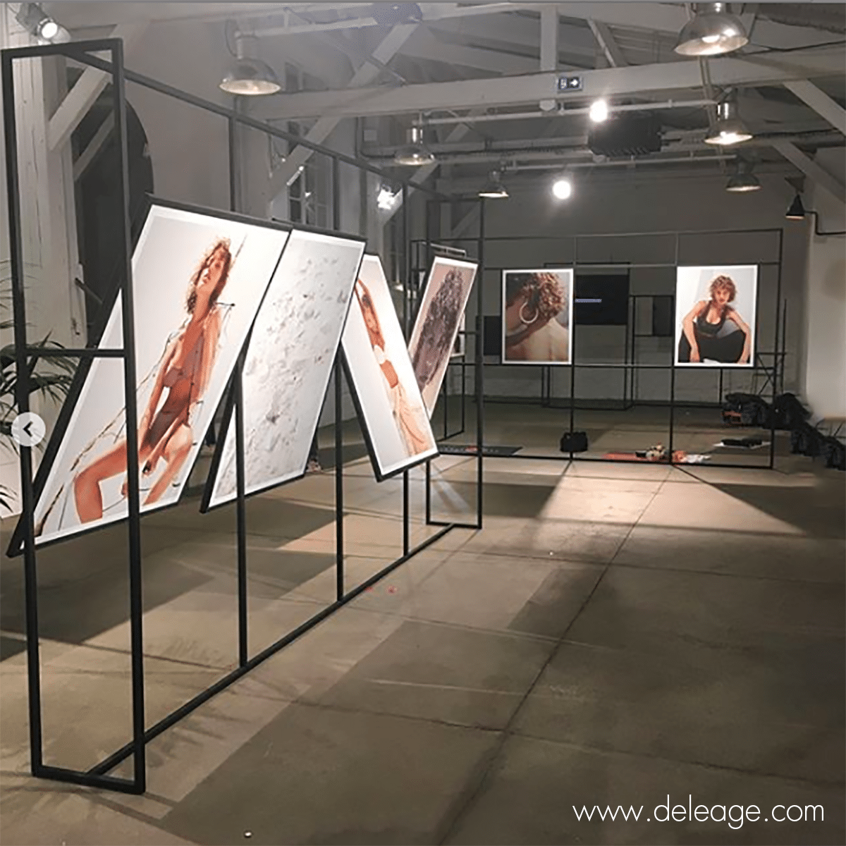 stand-expo-T3DECO Stand expo t3deco — Comment organiser une exposition de tableaux ?