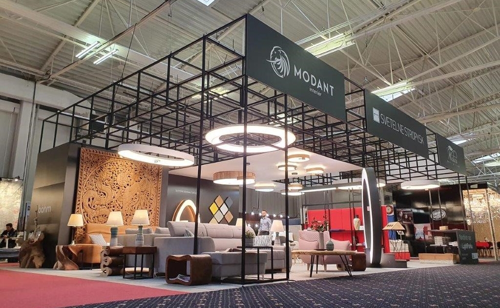 stand-modulaire-96m-T3 Stand modulaire 96m T3 — Quel est le rôle du standiste ?