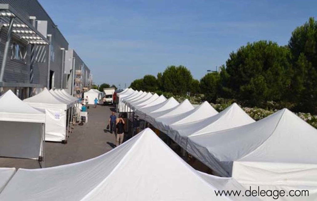 tente-stand-foire-commerciale2 Tente stand foire commerciale2 — Quel matériel choisir pour un événement à l’extérieur ?