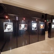 Panneau d'expo EN location — L’exposition Lonsdale toute en singularité !