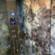 Décoration ascenseur adhésif hq — Une décoration d'ascenseur signée Mayat Rochat ! (vue 7)