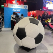 Reproduction ballon de foot grand format polystyrène — La REPRODUCTION D'OBJET 3D en polystyrène est un art ! (vue 6)