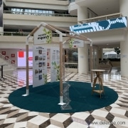 Kiosque bois métal stand — Construction d’un KIOSQUE évènementiel dans l’ATRIUM CHALLENGER