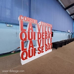 Mur claustra polystyrène — MURS DE MOTS et PHOTOCALL à Corbeil Essonne