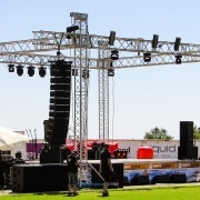 Décors concert spectacle — Réalisez vos DECORS et votre SIGNALETIQUE pour vos concerts et spectacles