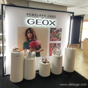 Presentoire colonne — La valse des COLONNES DE PRESENTATION de GEOX