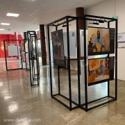 Module grille expo tableau EN angle — Une EXPOSITION Itinérante sur le concept du T3 Black