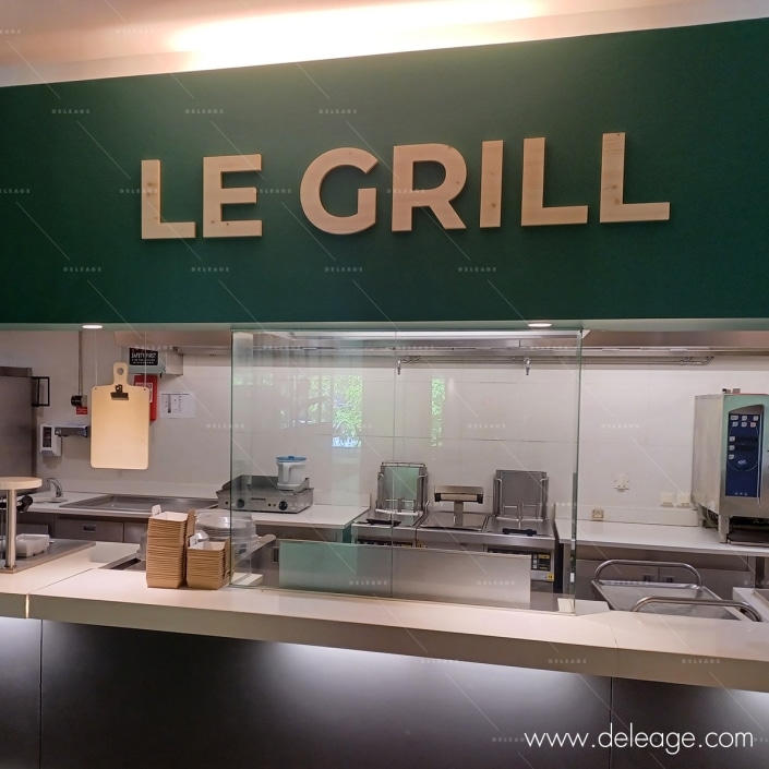 texte-bois-grill-Restaurant Texte bois grill Restaurant — Spécial SIGNALETIQUE RIE : La tendance éco-responsable et durable