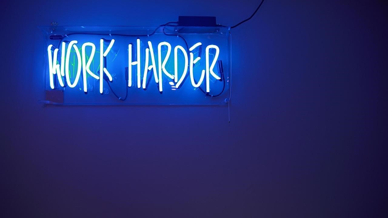 neon-cable-led Neon câble LED — Le néon personnalisé dans l'événementiel : ce que personne ne vous dit avant de commander