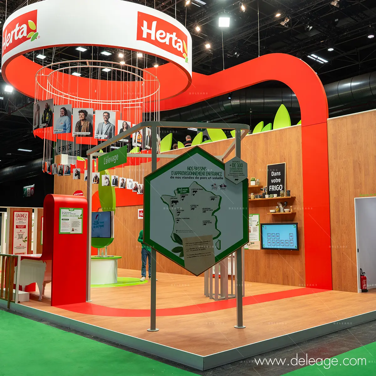 signaletique-stand-herta-sia-2026-vue-laterale-signaletique-zone Signalétique stand herta sia 2026 vue laterale signalétique zone