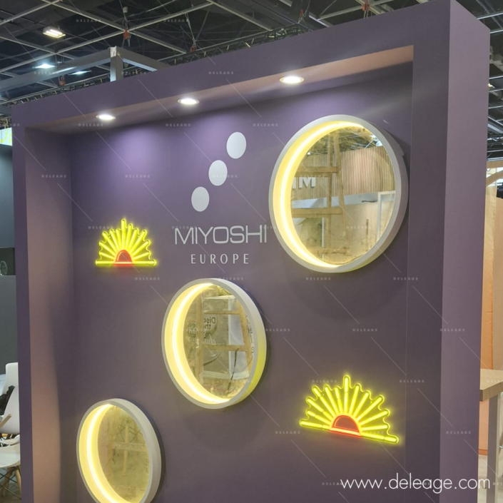 stand-miyoshi-europe-in-cosmetics-2026-mur-hublots-retroeclaires-705x705 Stand miyoshi europe in cosmetics 2026 mur hublots retroeclaires 705x705